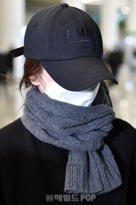 Song Hye Kyo bị người dân xứ Hàn chỉ trích vì ăn bánh bơ giữa lúc đại dịch Covid-19 hoành hành-6