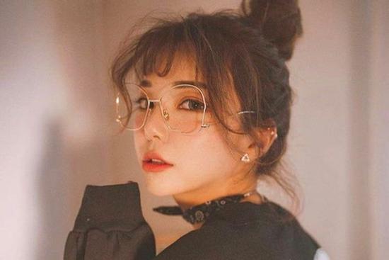 Tử vi thứ bảy ngày 29/2/2020 của 12 cung hoàng đạo: Song Tử say đắm trong bể tình, Ma Kết khôn khéo với đồng nghiệp