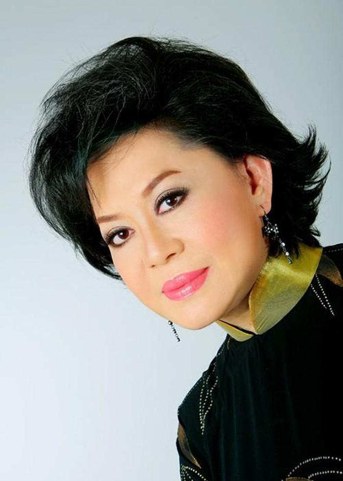 Đời tư ít biết của Hương Lan và 3 nữ danh ca nức tiếng Việt Nam-5