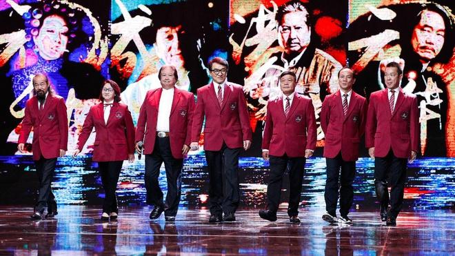 Vì sao Hồng Kim Bảo và Hướng Hoa Cường tránh né nhau?-1