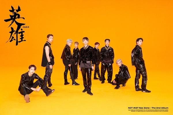 NCT 127: NCT 127 chính thức được SM xác nhận trở lại vào ngày 5/3 với MV ca khúc chủ đề Kick It cùng full album thứ 2 mang tên NEO ZONE. Ở lần trở lại này, SM định hướng hình ảnh của NCT 127 trở nên mới mẻ và khác biệt hơn.