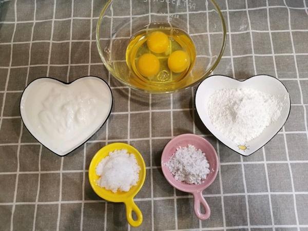 Món trứng hấp sữa chua làm trong nháy mắt dụ bé ăn đủ các chất dinh dưỡng-1