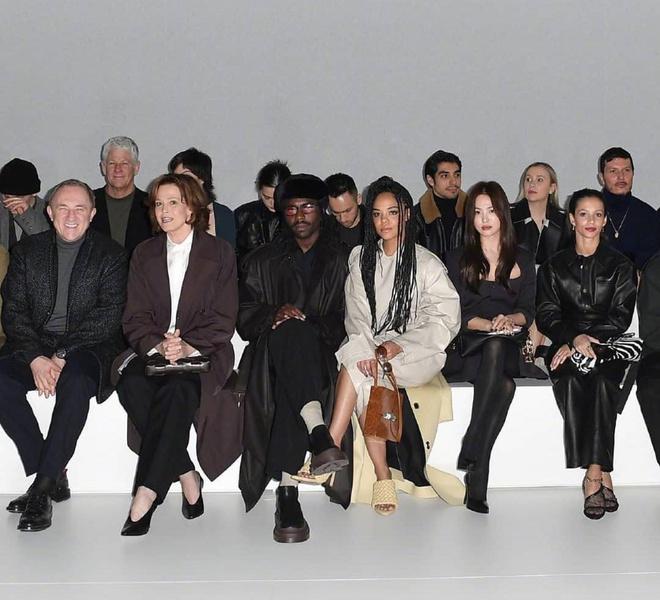 Song Hye Kyo, Park Min Young bị yêu cầu cách ly-2