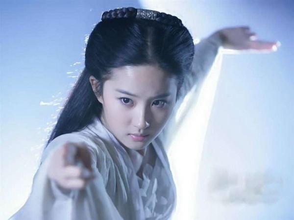 Thuốc độc phòng vé Lưu Diệc Phi: Canh bạc lớn đầy rủi ro của Disney giữa đại dịch virus corona-3