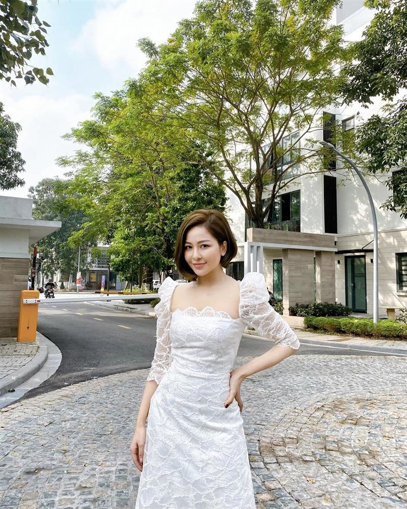 Sau ồn ào lộ clip nóng, Trâm Anh nói một câu để không bị xem thường-2