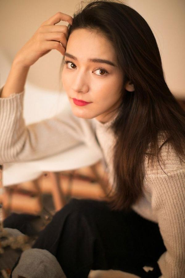 Tứ đại mỹ nhân Tân Cương: Sắc đẹp không cứu nổi tài năng, thị phi bủa vây đời tư-9