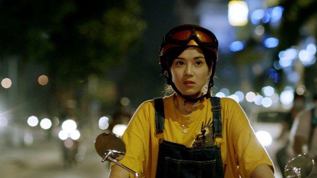 Phim Việt quyết ra mắt giữa tâm dịch COVID-19: Dũng cảm hay... điếc không sợ súng ?-4