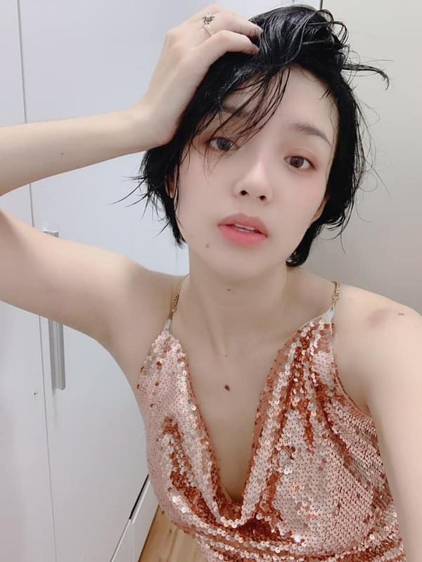 Diễn viên từng ẩu đả với Angela Phương Trinh bây giờ ra sao?-11