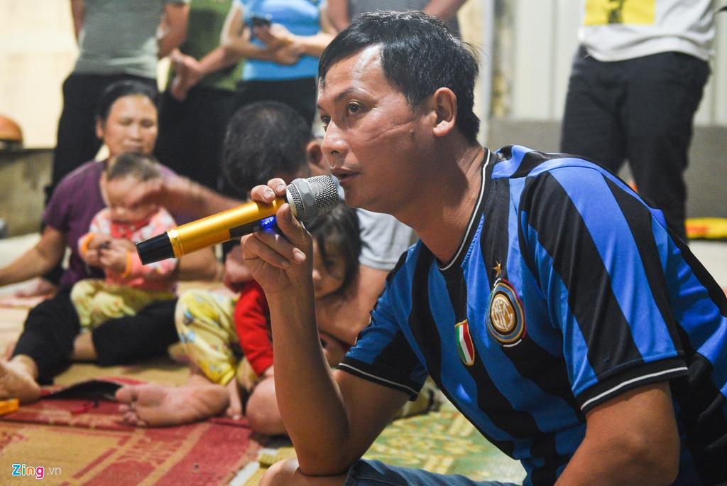 Anh Chiến cũng chia sẻ, buổi gặp gỡ này của liên gia như một bữa tiệc nho nhỏ để chào đón "một ngày mới" sau khi kết thúc cách ly.