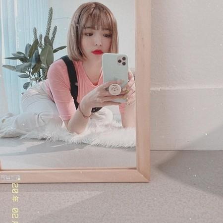 Nữ YouTuber trở về từ Hàn không cách ly vẫn mở tiệc tưng bừng gây tranh cãi dữ dội-1