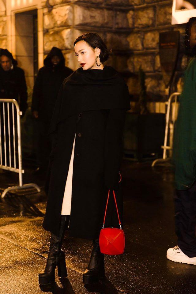 Bộ cánh nào của Châu Bùi và Khánh Linh đủ gây ấn tượng ở Pháp, Italy?-8