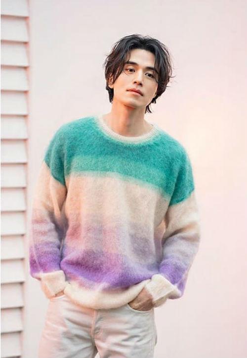 Pha đụng hàng bất phân giới tính: Từ Park Min Young đến Lee Dong Wook đều mê mệt chiếc áo màu mè-3