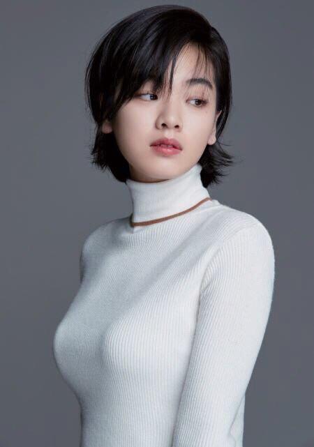 Mỹ nhân chuyển giới ở Itaewon Class được dân mạng Hàn khen mặc đẹp-1