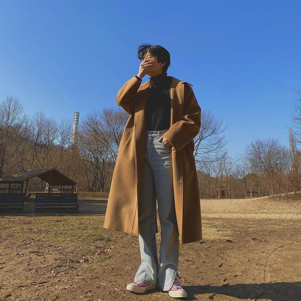 Mỹ nhân chuyển giới ở Itaewon Class được dân mạng Hàn khen mặc đẹp-7