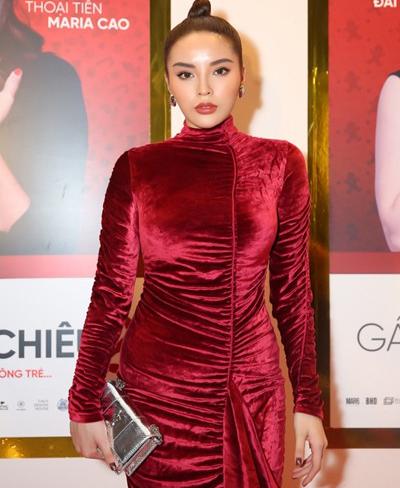 Đăng ảnh bikini gợi cảm nghẹt thở, Kỳ Duyên bị bóc mẽ đời thực khác xa photoshop-8