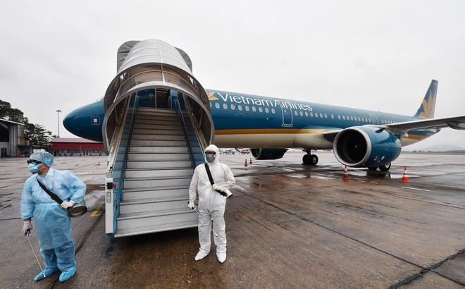 Đã tìm được 6 người nhập cảnh từ chuyến bay của Vietnam Airlines có khách Nhật Bản nhiễm virus corona-1
