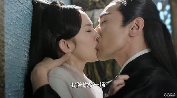 Nhìn cảnh hôn cắn môi ở Penthouse 2, netizen réo tên Dương Mịch và Triệu Hựu Đình-7