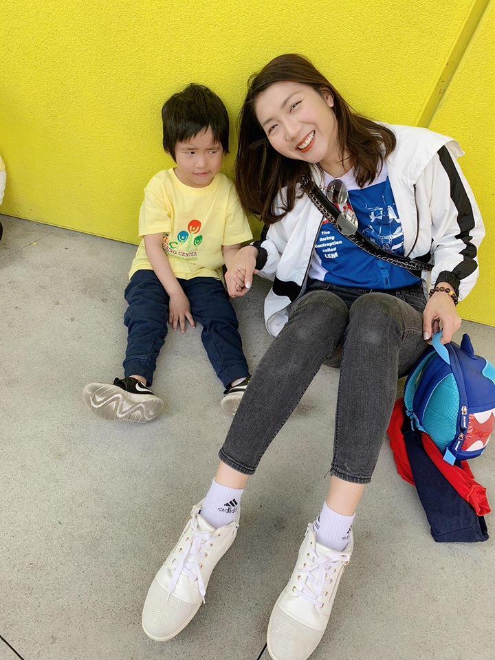 Sao Việt chống dịch Covid-19 bùng phát tại Mỹ: Đức Tiến tranh thủ trữ lương thực, Ngọc Quyên giữ rịt con ở nhà-4