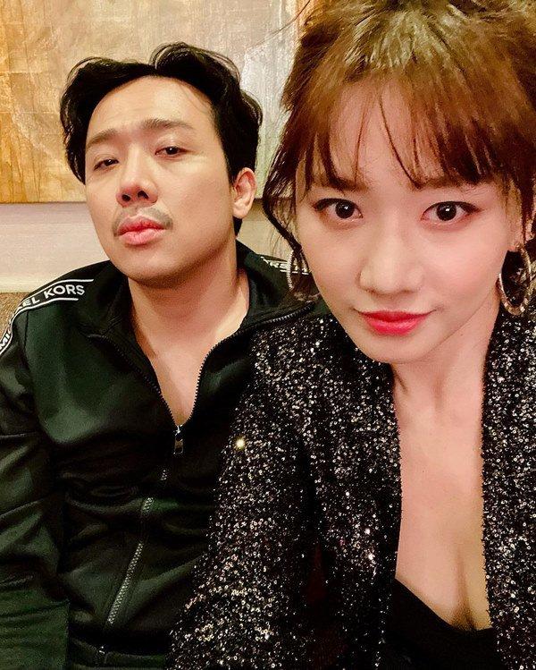 Ngược đời như vợ chồng Trấn Thành - Hari Won: Chồng tiều tuỵ bao nhiêu, vợ gợi cảm bấy nhiêu-1