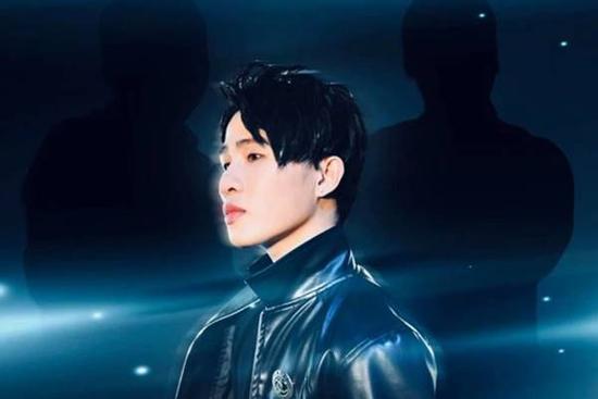 Thính 'siêu to khổng lồ' từ Jack: Nhá hàng tên ca khúc mới, tái xuất không chỉ một mình?