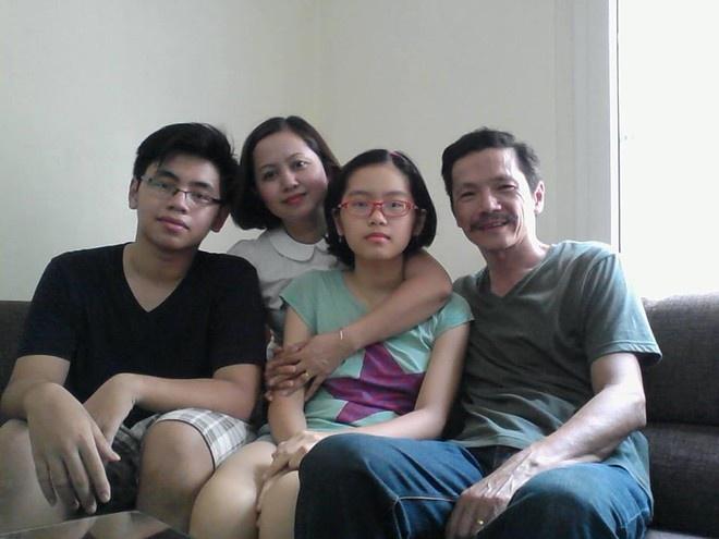 Bố Sơn của Về nhà đi con viết tâm thư gửi con gái 17 tuổi-2