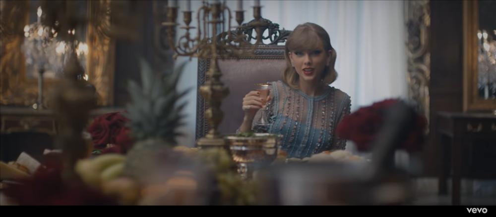 MV mới của AMEE vừa ra mắt đã bị bắt bài đạo nhái đến 80% Blank Space của Taylor Swift-3