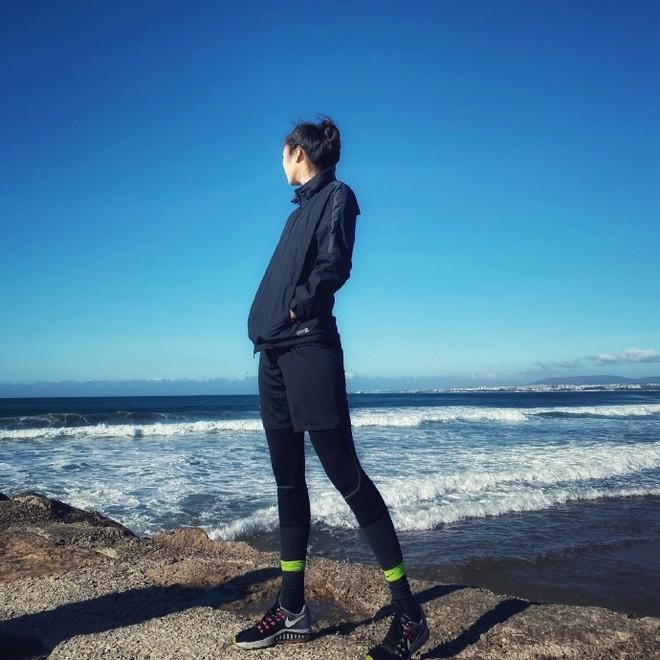 Nữ thủ môn cao 1,88m, có gương mặt đẹp như hoa hậu-9