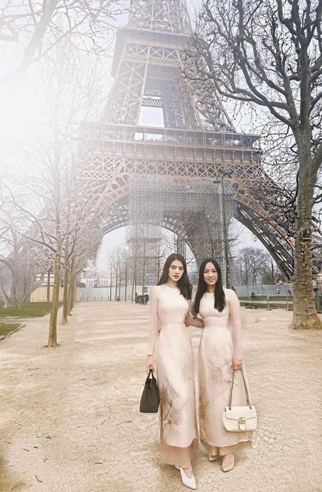 3 cặp mẹ con đại gia nổi tiếng MXH: Người ứng xử thanh lịch, người tự lập từ bé-10