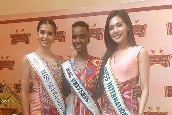 3 nữ hoàng sắc đẹp đụng độ: Chịu cảnh lép vế không ngờ là Hoa hậu Hoàn vũ