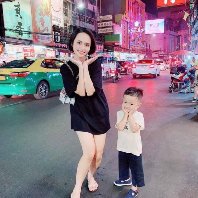 Quỳnh Anh, Thủy Tiên và những nàng WAGs nổi tiếng giàu có-4