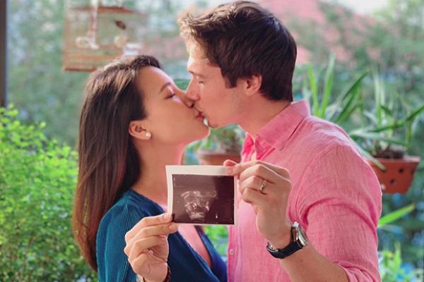 MC Hoàng Oanh cho đến lúc này mới biết mình mang bầu một... hoàng tử bé-6