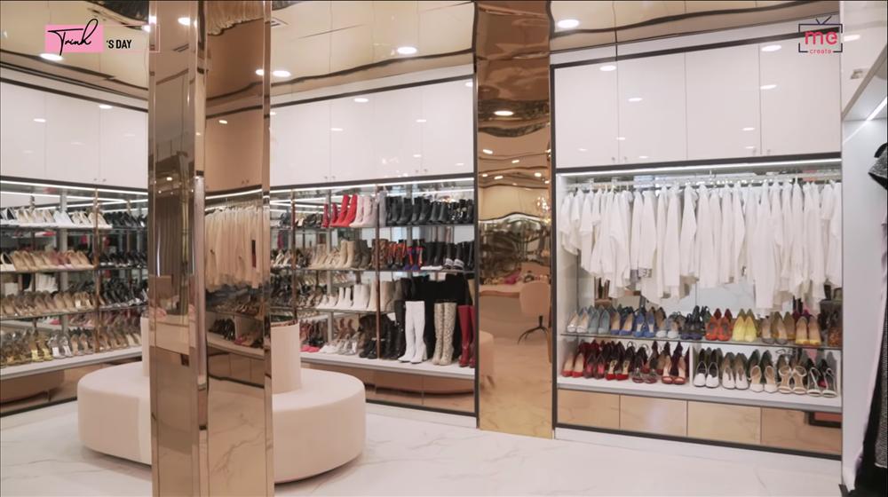 Ngọc Trinh khoe phòng ngủ kiêm phòng chứa hàng hiệu siêu to khổng lồ trong căn biệt thự triệu đô-4