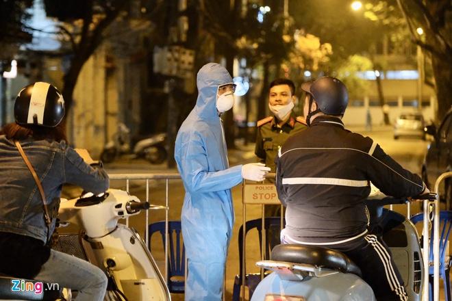 Chủ tịch UBND Hà Nội: Nữ bệnh nhân nhiễm virus corona số 17 không dự khai trương Uniqlo-4