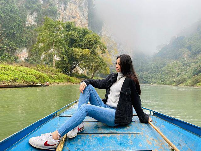 Cùng thuộc lứa 2k, Linh Ka đã có đầy túi hiệu, Tiểu Vy - Lương Thùy Linh chỉ dùng hàng bình dân-14