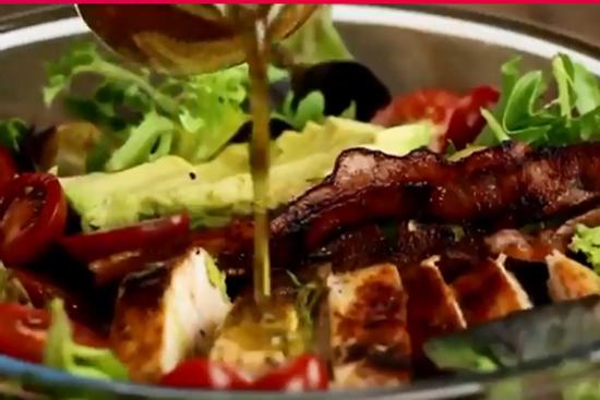 Công thức làm salad từ quả bơ, đủ chất cho ngày cuối tuần