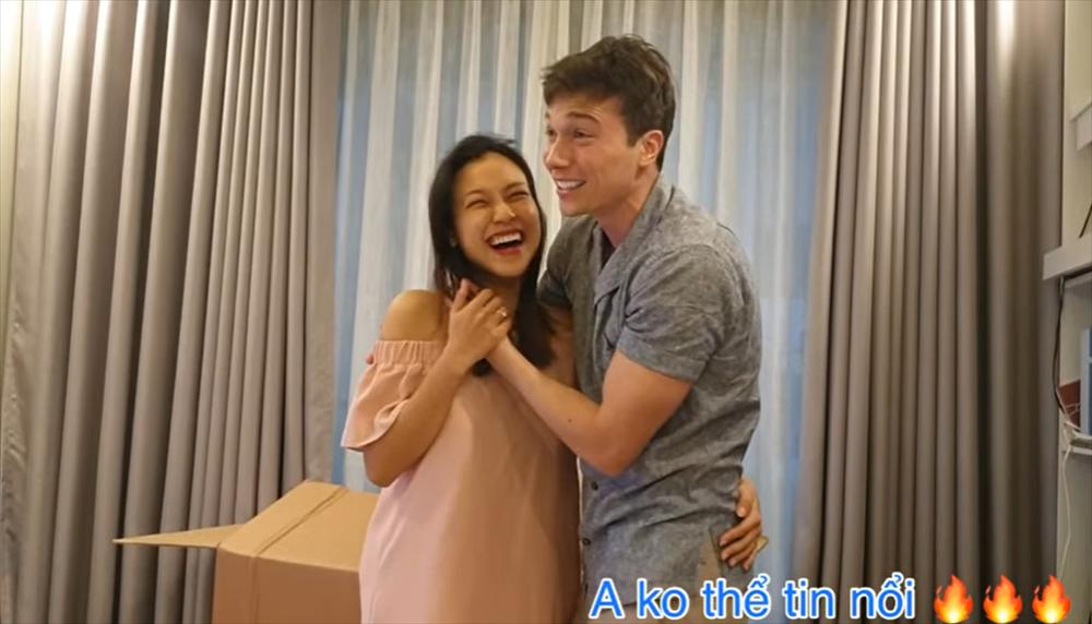 MC Hoàng Oanh cho đến lúc này mới biết mình mang bầu một... hoàng tử bé-4