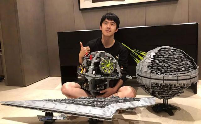 Những hoạt động hài hước của sao Hoa ngữ khi phải ở nhà vì dịch Covid-19-6