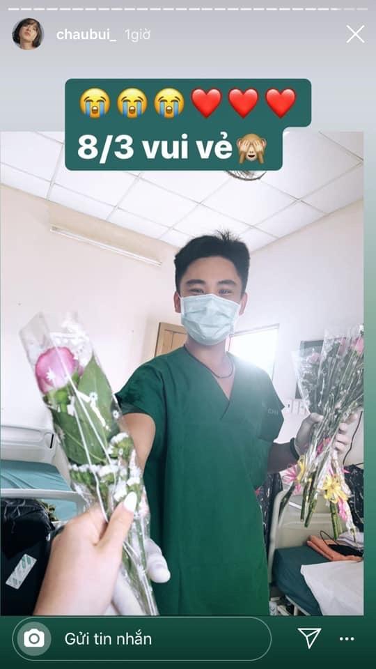 Dù ở trong khu cách ly tập trung, Châu Bùi khoe được bác sĩ đẹp trai tặng hẳn 2 phần quà đặc biệt nhân ngày 8/3-4