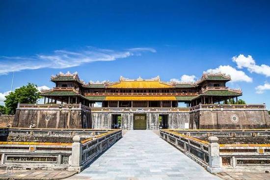 Xứ Huế thanh bình nhưng không buồn tẻ
