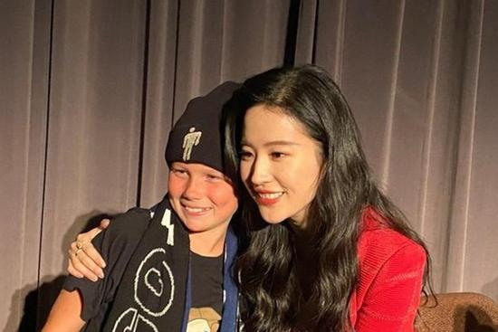 Ảnh chưa chỉnh sửa của Lưu Diệc Phi được khen đẹp xuất sắc