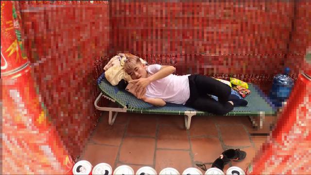 Scandal nấu ăn bẩn vừa qua, con trai bà Tân Vlog lại bị chỉ trích làm clip hủy hoại môi trường-2