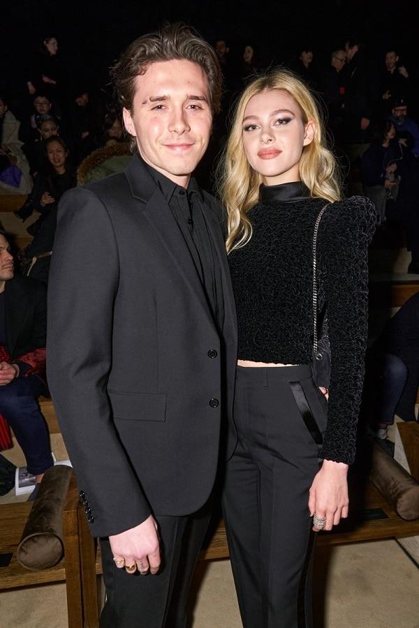 Brooklyn Beckham, Rose Black Pink xem show thời trang cùng chị gái bệnh nhân Covid thứ 17-10