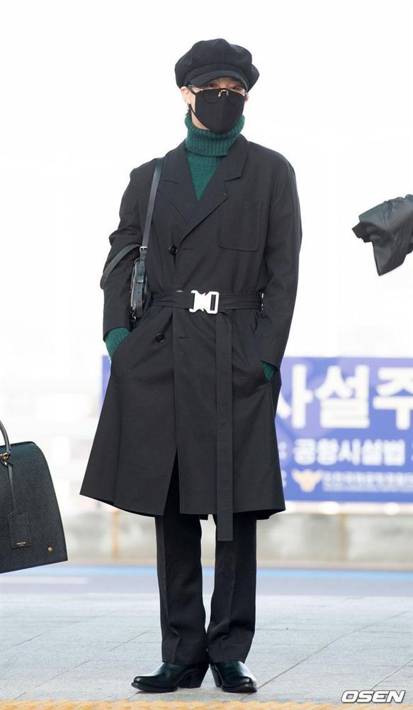 Selena Gomez, Song Hye Kyo đã mặc đồ thế nào để phòng dịch Covid-19?-3