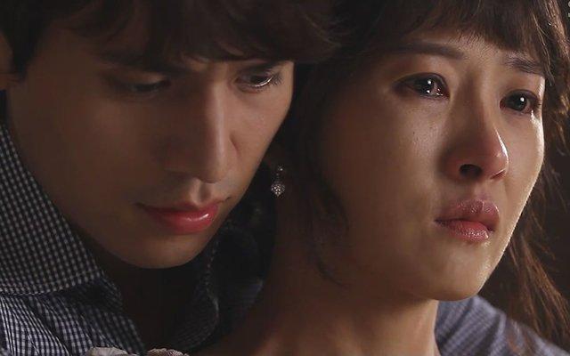 Về nhà nhìn mâm cơm cữ mẹ nấu cho vợ, tôi tức giận hất tung rồi dọn ra khỏi nhà-2