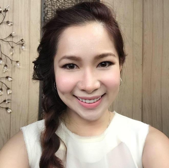 Duy Uyên trở thành trưởng nhóm khi Thanh Ngọc tách ra solo. Cô là thành viên được đánh giá có nhan sắc nổi bật, cuốn hút. Thế nhưng, cô cũng nhanh chóng "theo chồng bỏ cuộc chơi". Năm 2010, cô đã sang Mỹ định cư, lập gia đình với Tường Huy. Cả hai có một con gái 6 tuổi tên Hailee. Ở nơi xứ người, ngoài ca hát, Duy Uyên còn làm MC tại đài truyền hình, bên cạnh công việc bán thời gian là kỹ thuật viên siêu âm tại bệnh viện.