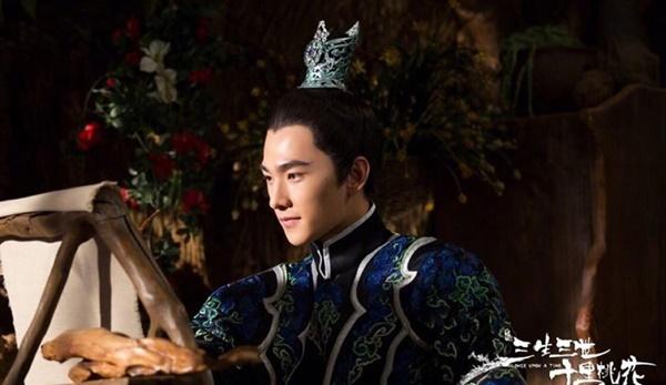 Khi một vai diễn nhưng có hai phiên bản: Người tỏa sáng, người lại bị chỉ trích thậm tệ-12