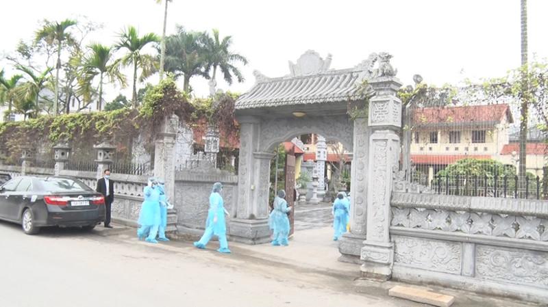 Biệt phủ xa hoa không thua kém resort 5 sao của bệnh nhân thứ 17 dương tính Covid-19-3