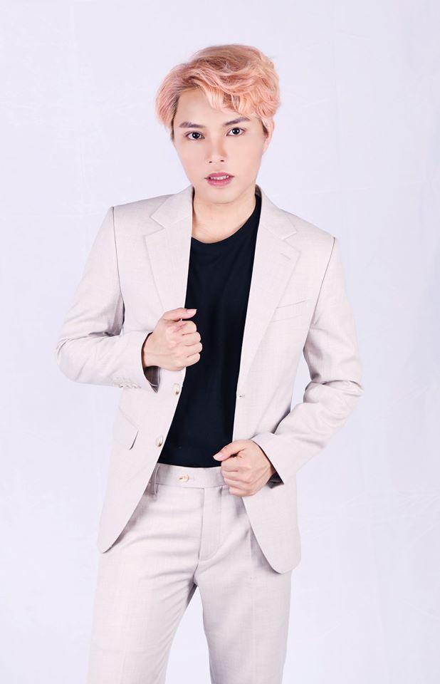 Phiên bản lỗi của Đức Phúc gây bất ngờ với diện mạo điển trai sau khi phẫu thuật thẩm mỹ-7