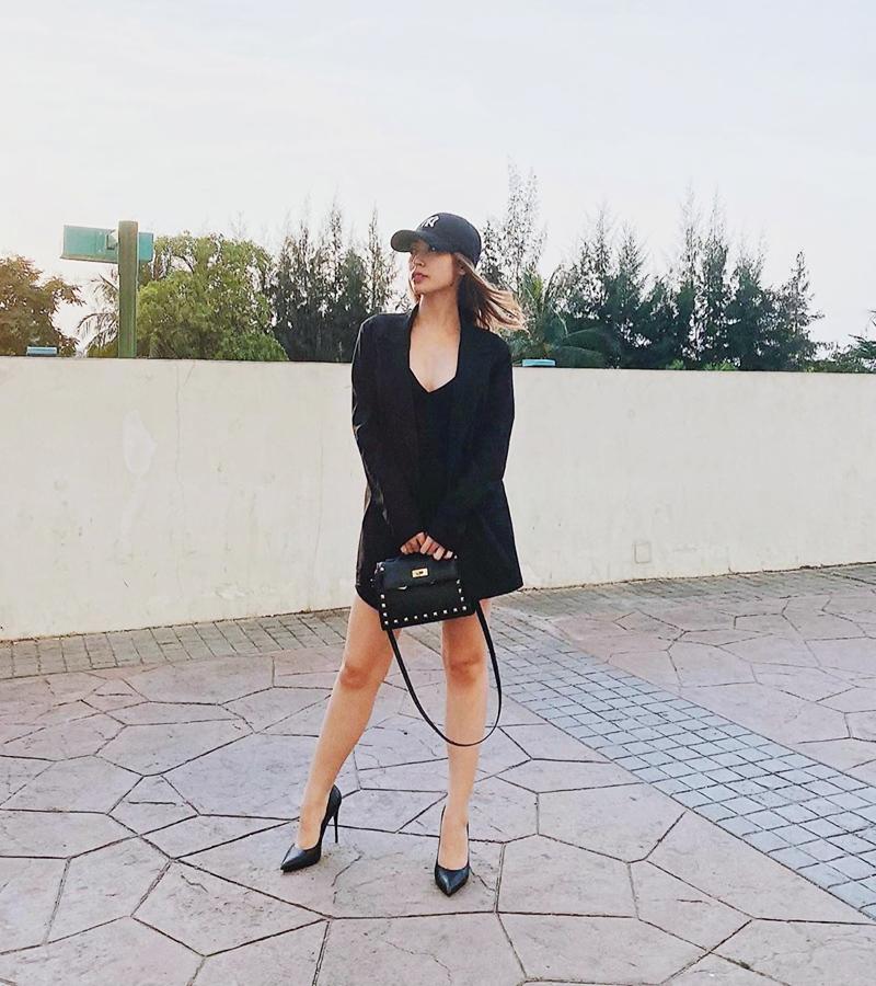 STREET STYLE: Chi Pu thể hiện trình độ mix màu cao tay - Phương Mỹ Chi lên đồ đúng tuổi-9