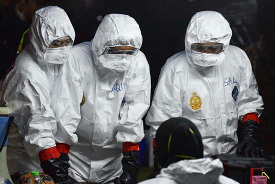 Công bố thêm 3 ca dương tính với virus corona, đều là người nhà bệnh nhân số 34